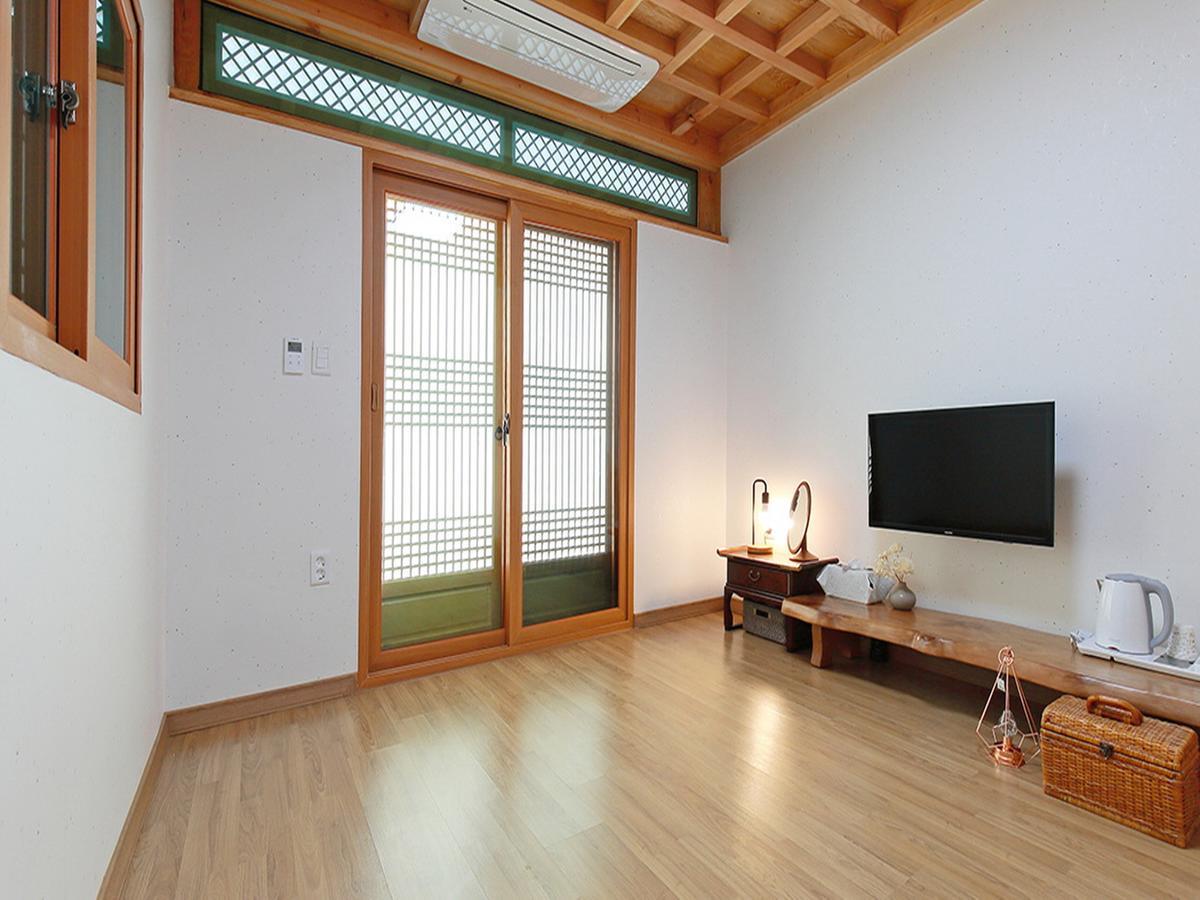 Cheonggong Hanok Stay Gyeongju Exteriör bild