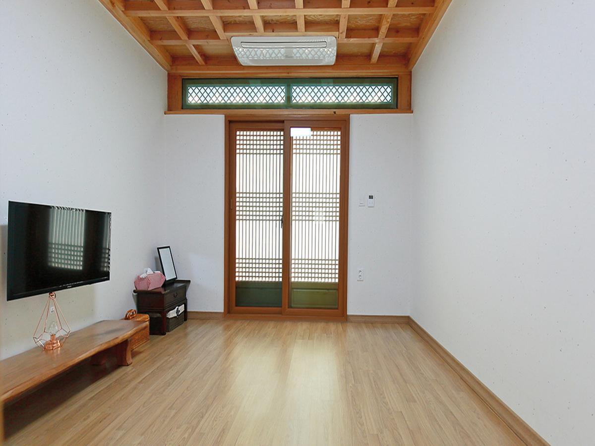 Cheonggong Hanok Stay Gyeongju Exteriör bild