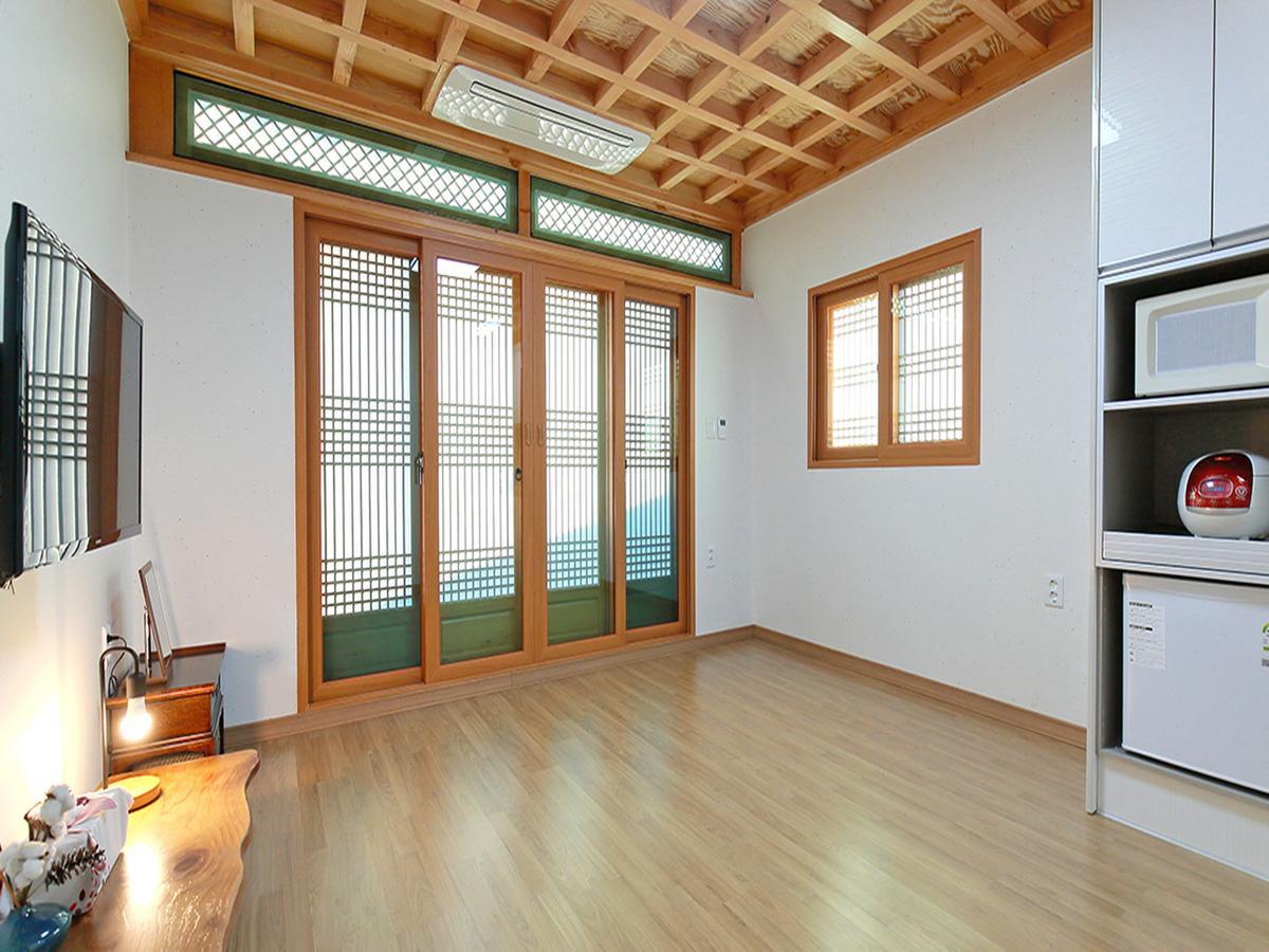 Cheonggong Hanok Stay Gyeongju Exteriör bild